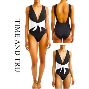 TIME AND TRU Deep Plunging Neckline Tie Front One-Piece Swimsuit Sz M